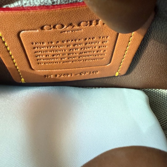 COACH Tabby Shoulder Bag 20 - Picture 4 of 5